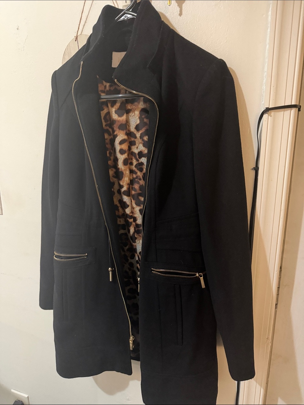 Women's Black Zip-Front Coat with Leopard Print Lining